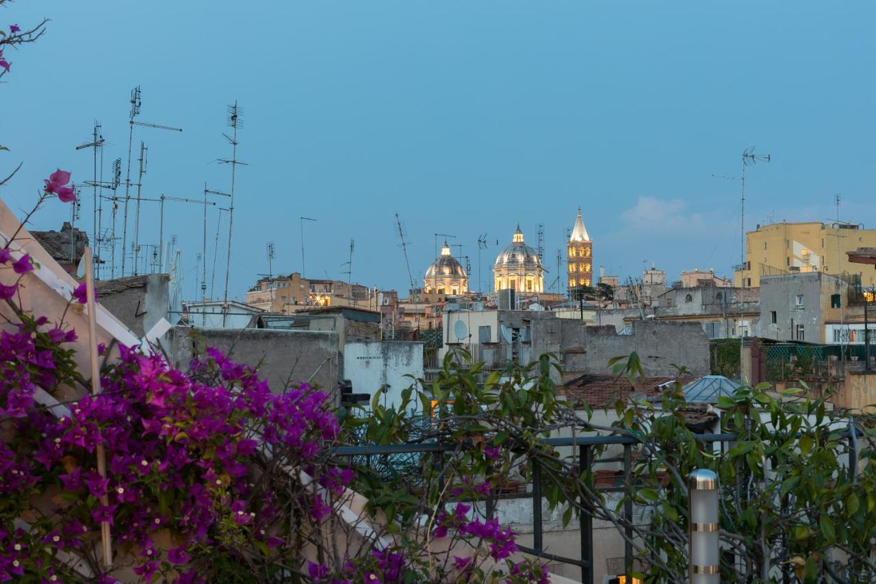 Nostromondo Ciancaleoni Palace Exterior photo