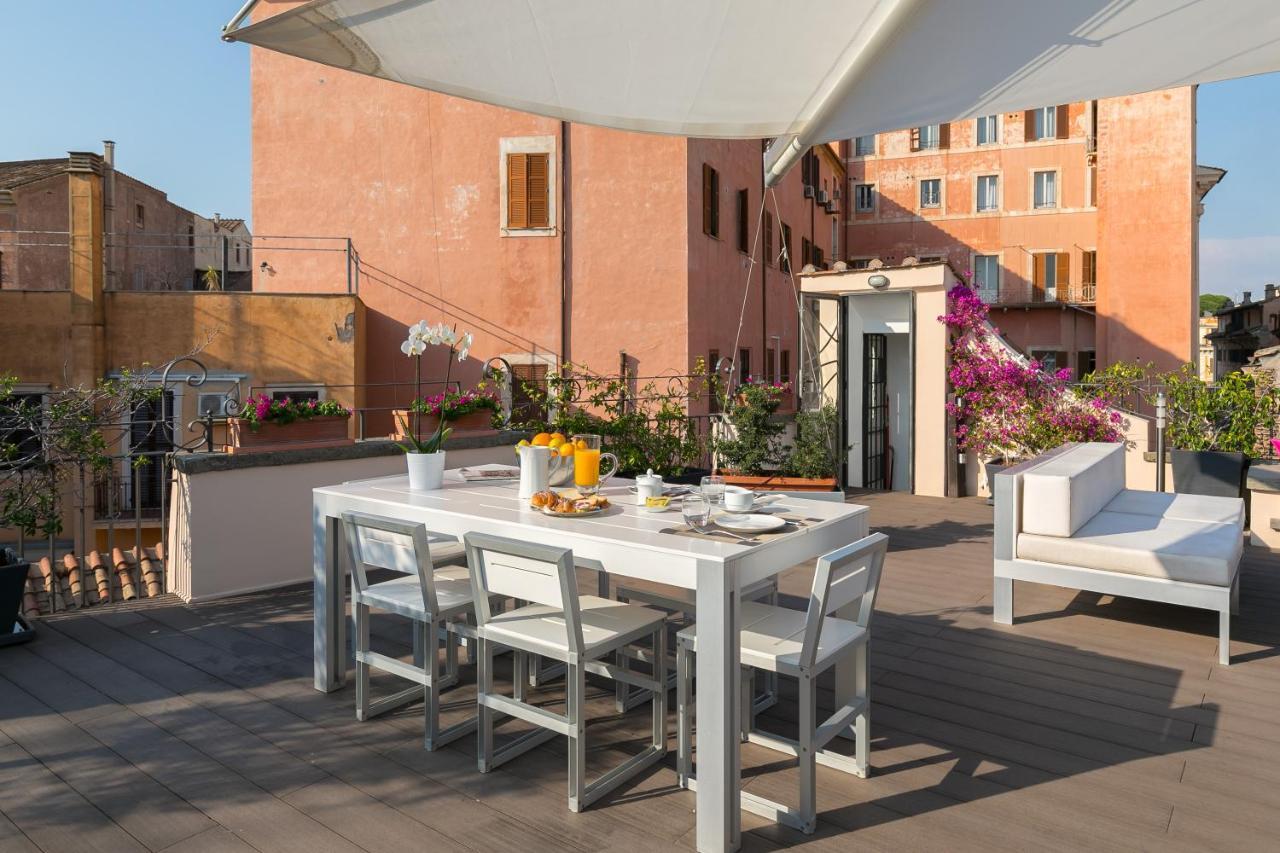 Nostromondo Ciancaleoni Palace Exterior photo