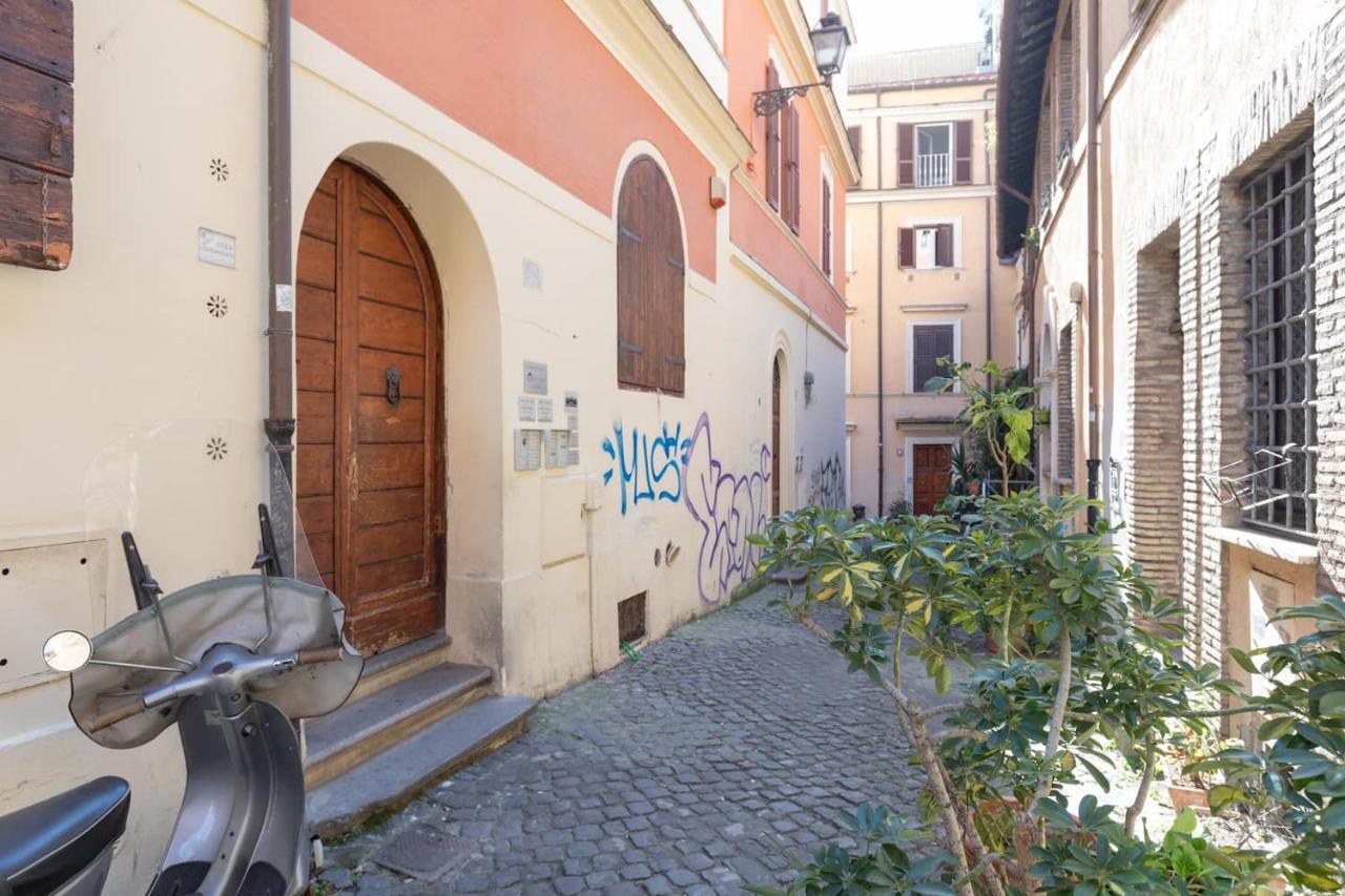 Nostromondo Ciancaleoni Palace Exterior photo