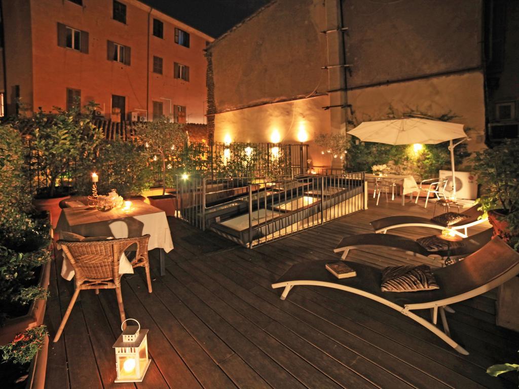 Nostromondo Ciancaleoni Palace Exterior photo